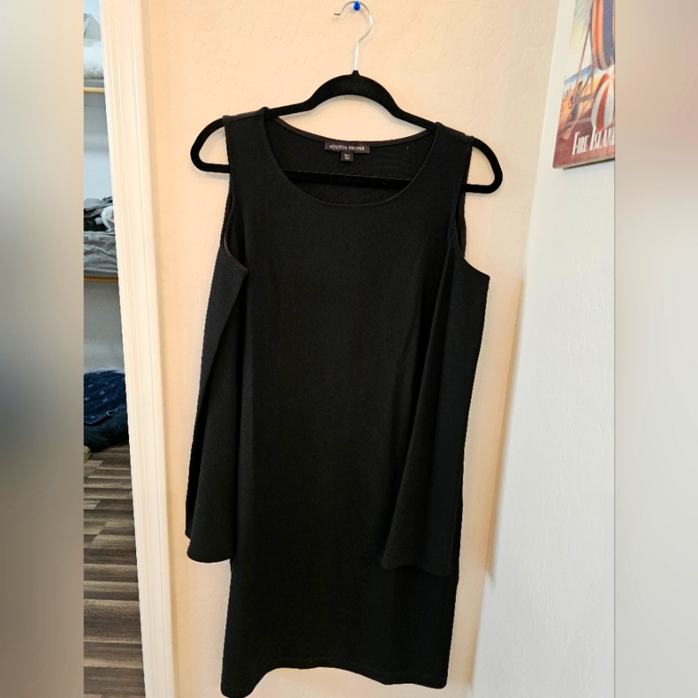 Women's Black Cold Shoulder Dress